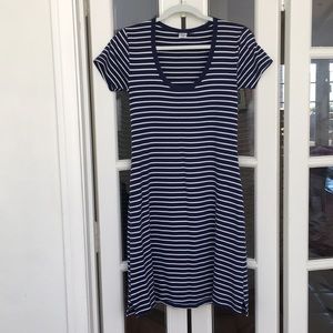 Striped T-shirt dress scoop neck